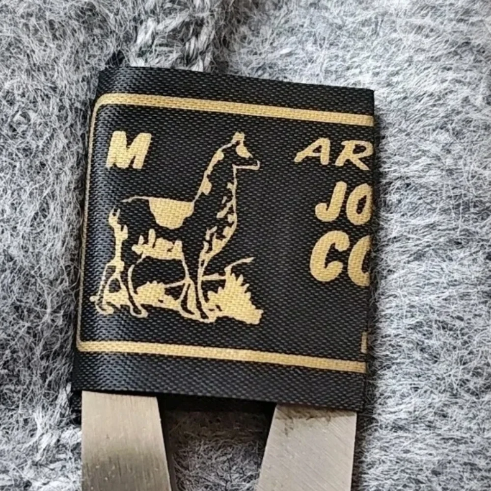 Alpaca Lot Artesian Jose Cotacachi Gray Fringed Scarf Peru Blue USA Boot Socks